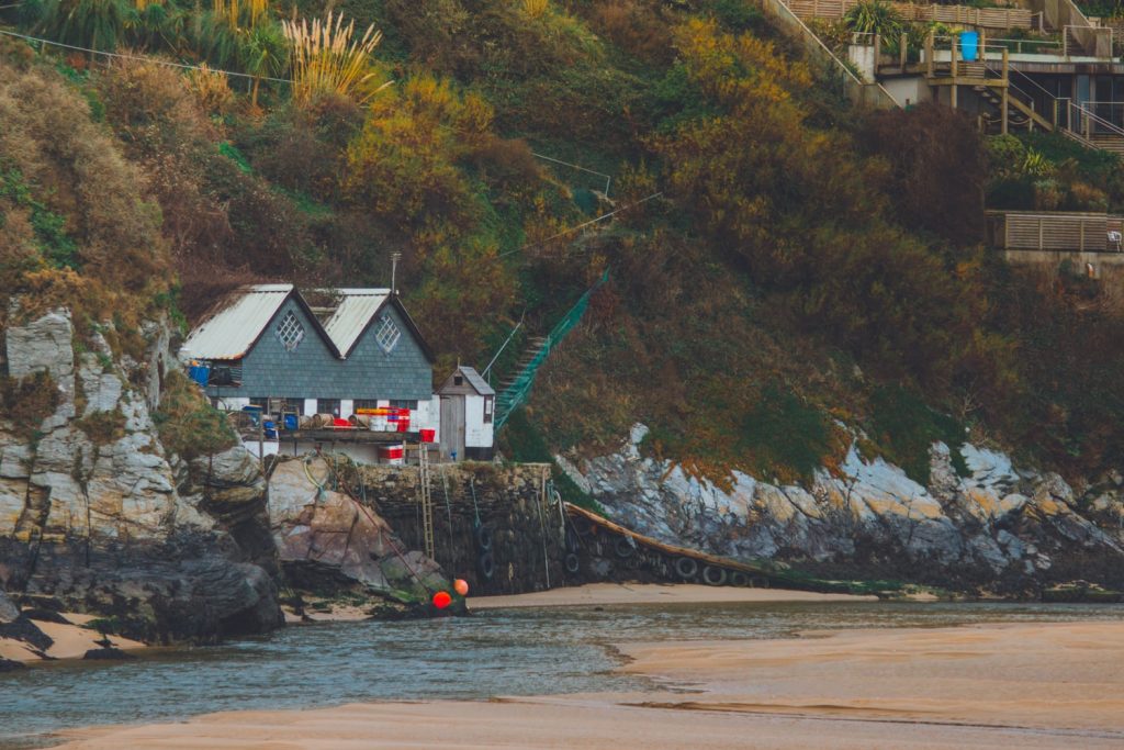 Give Your Home a Beach Themed Makeover