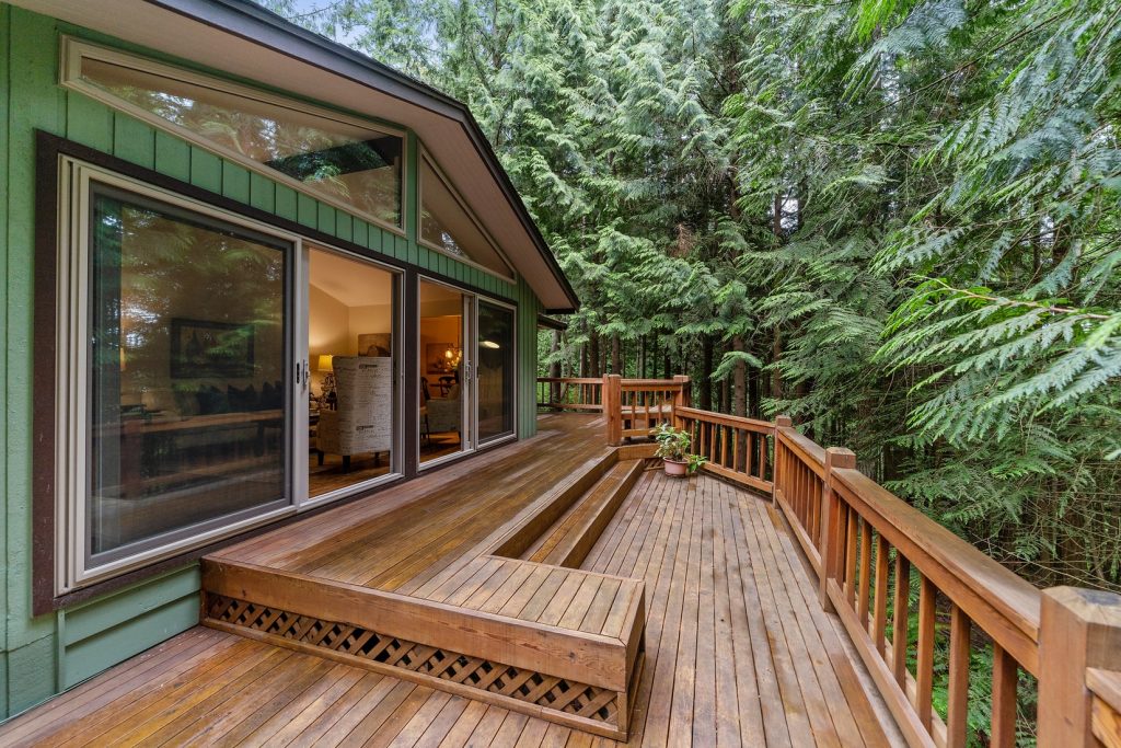 Turn Your Home Into a Nature Themed Oasis